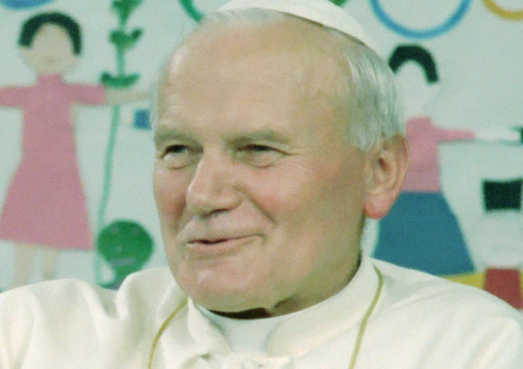 Jan Paweł II Nie tylko kremówki i Guma Turbo. Co młodzi myślą o św. Janie Pawle II?