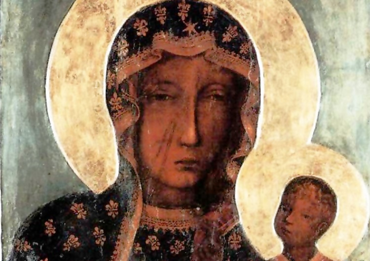 Matka Boża Częstochowska Zdewastowano i podpalono kapliczki Matki Bożej i św. Jana Pawła II w „kieleckim Katyniu”