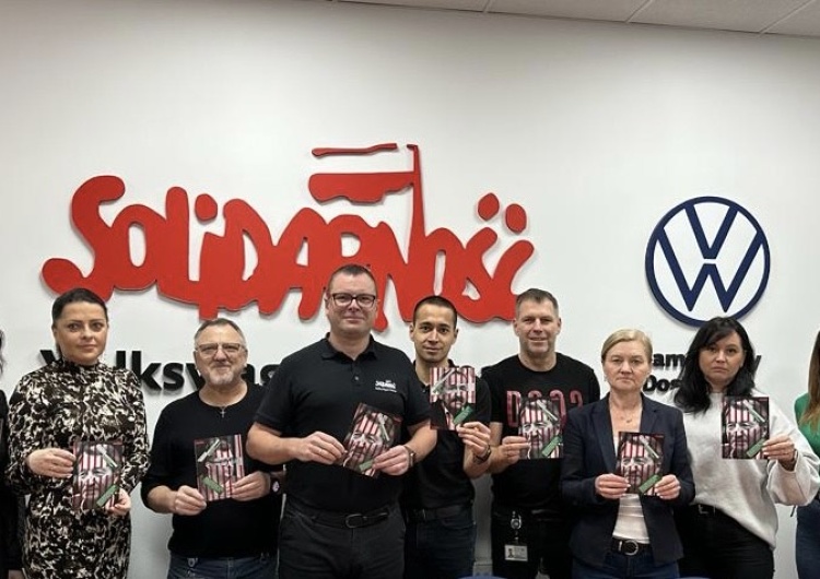  Solidarność w VW Poznań dołącza do akcji wsparcia związkowców na Białorusi